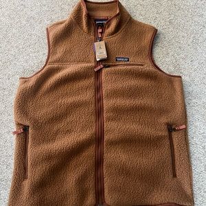 New Patagonia vest size XL beech brown cute comfy warm